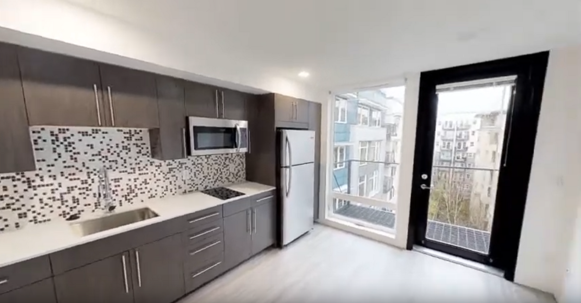 Seattle Apartment: 5512 17th Ave NW