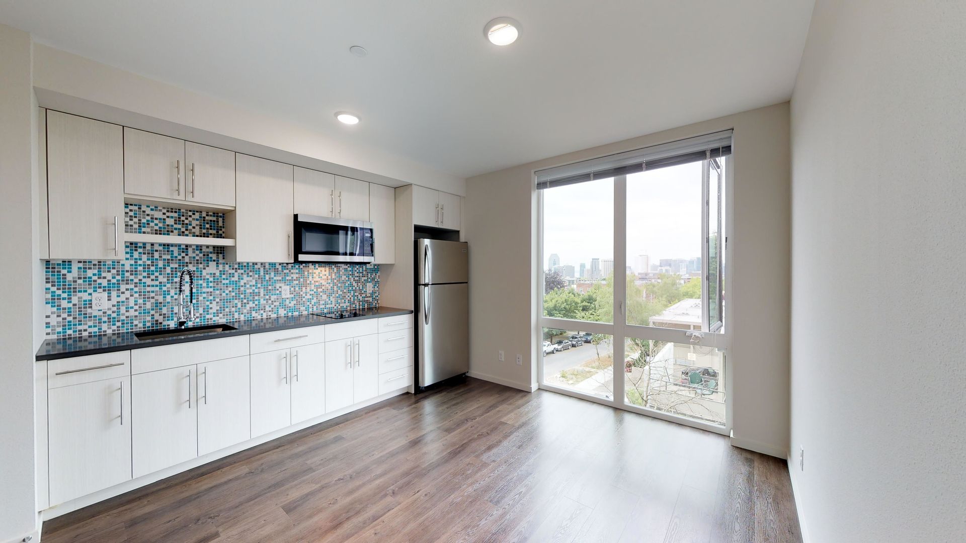 Seattle Apartment: 1420 E Howell ST