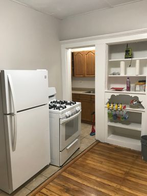 1 bed 1 bath available now!