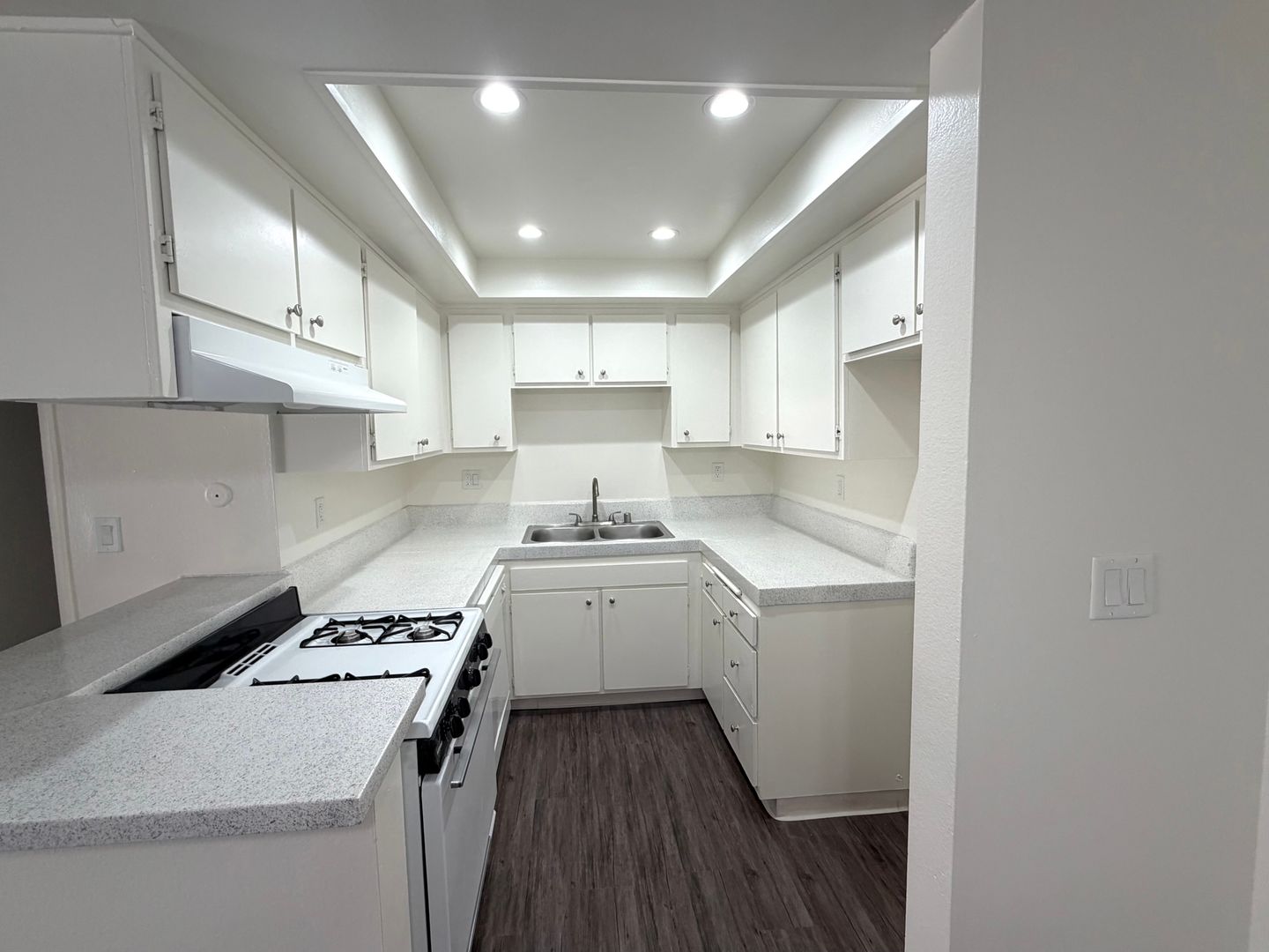 Anaheim Apartment: 175 S. Rio Vista St