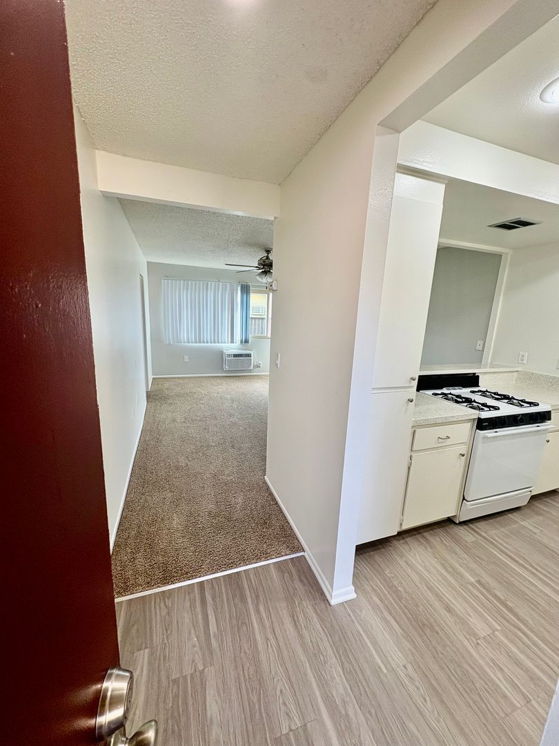 Anaheim Apartment: 1219 N. State College Blvd.