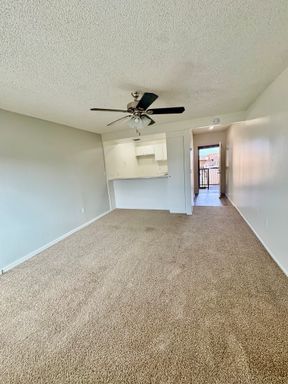 Upstairs with Balcony – photo 1