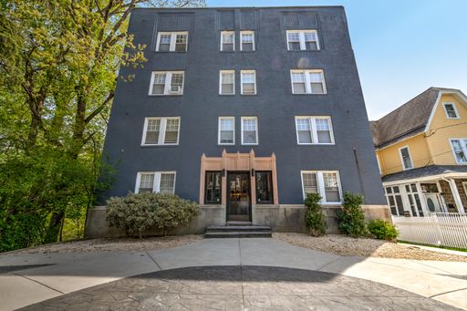 Studio Apartment – 320 Rochelle Ave., Apt. 44, Philadelphia, PA 19128