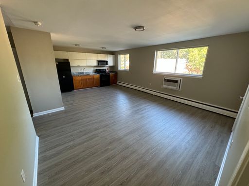 2 Bed 1 Bath Rental at 500 East 24th Street, Apt. B04, Chester, PA – photo 1