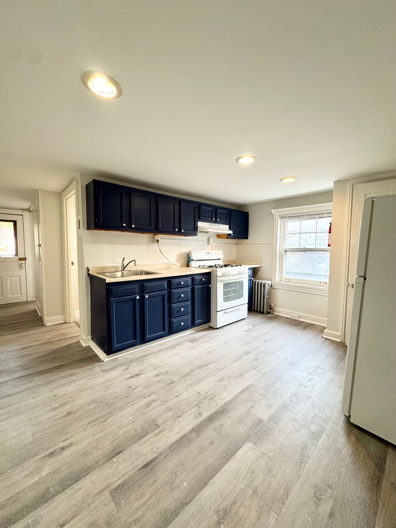 Wilmington Apartment: 515 N. West St.
