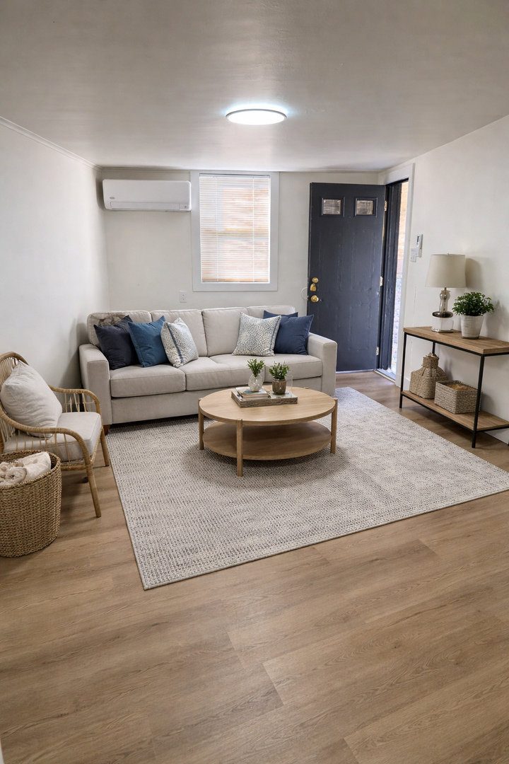 Bristol Apartment: 638 Newport Rd