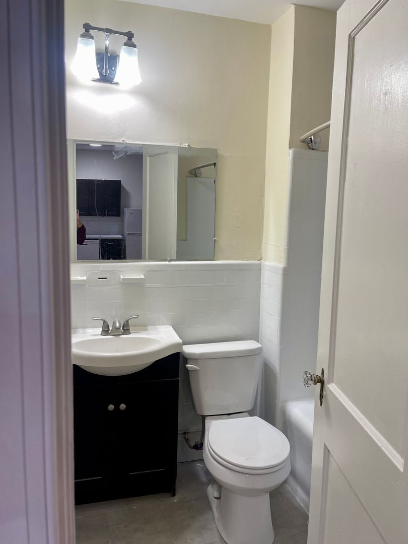 4107 Chester Avenue, Unit 1E, Philadelphia, PA 19104