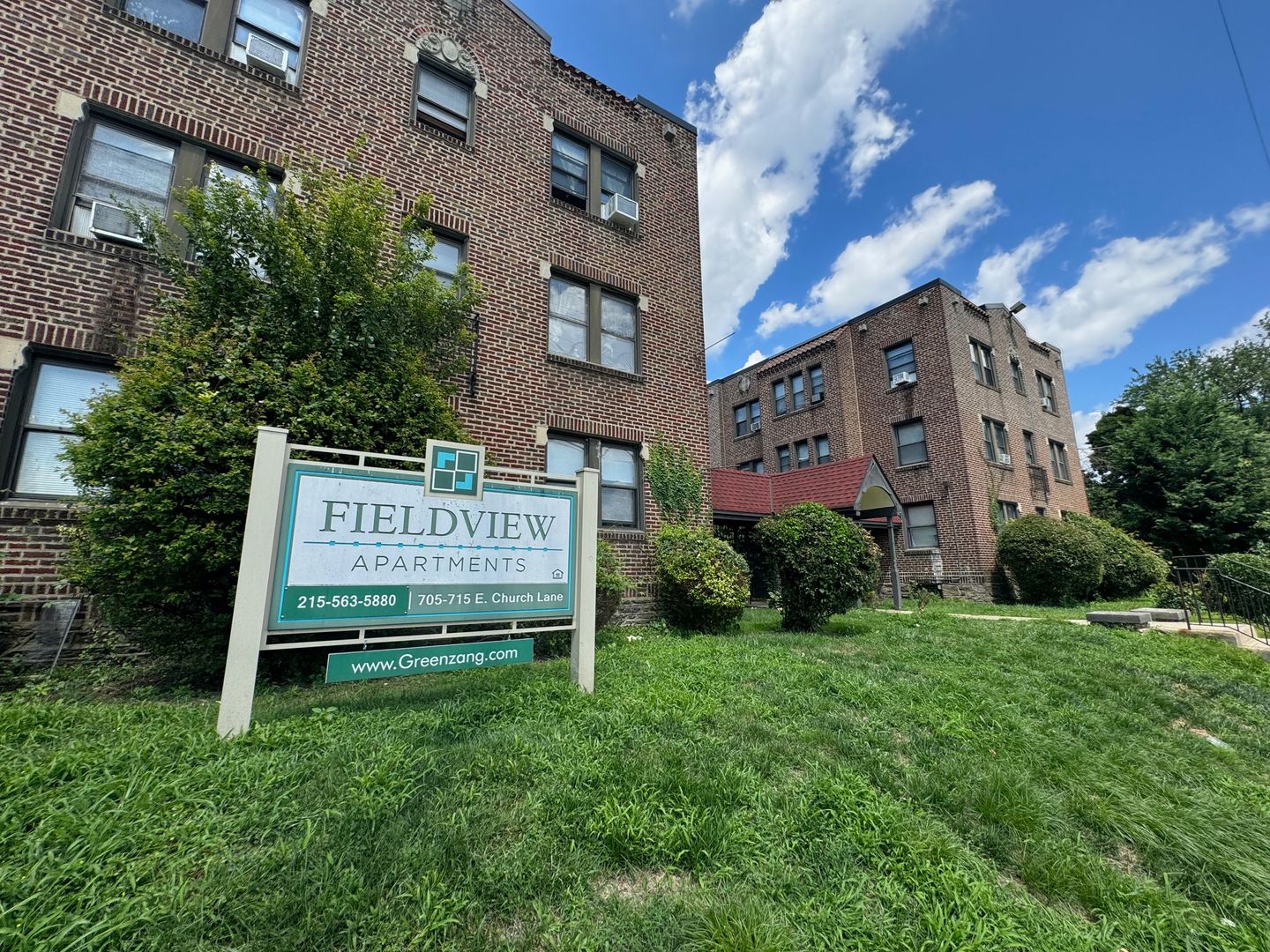 Philadelphia Apartment: 715 East Church Lane