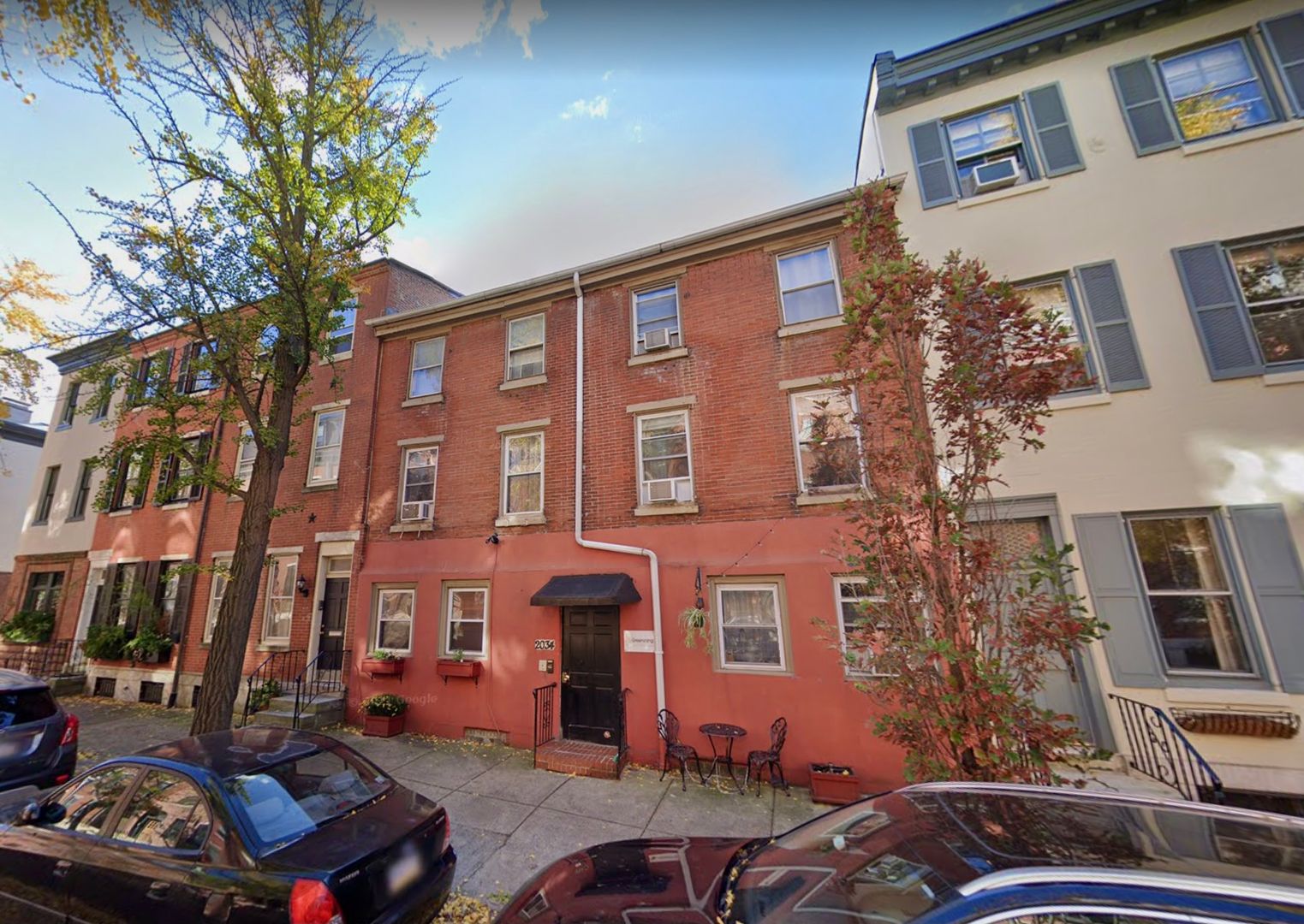 Philadelphia Apartment: 2034 Pine Street