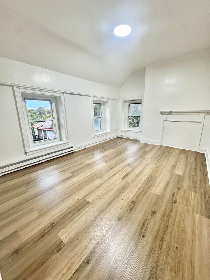 Philadelphia Apartment: 4908 Germantown Ave.