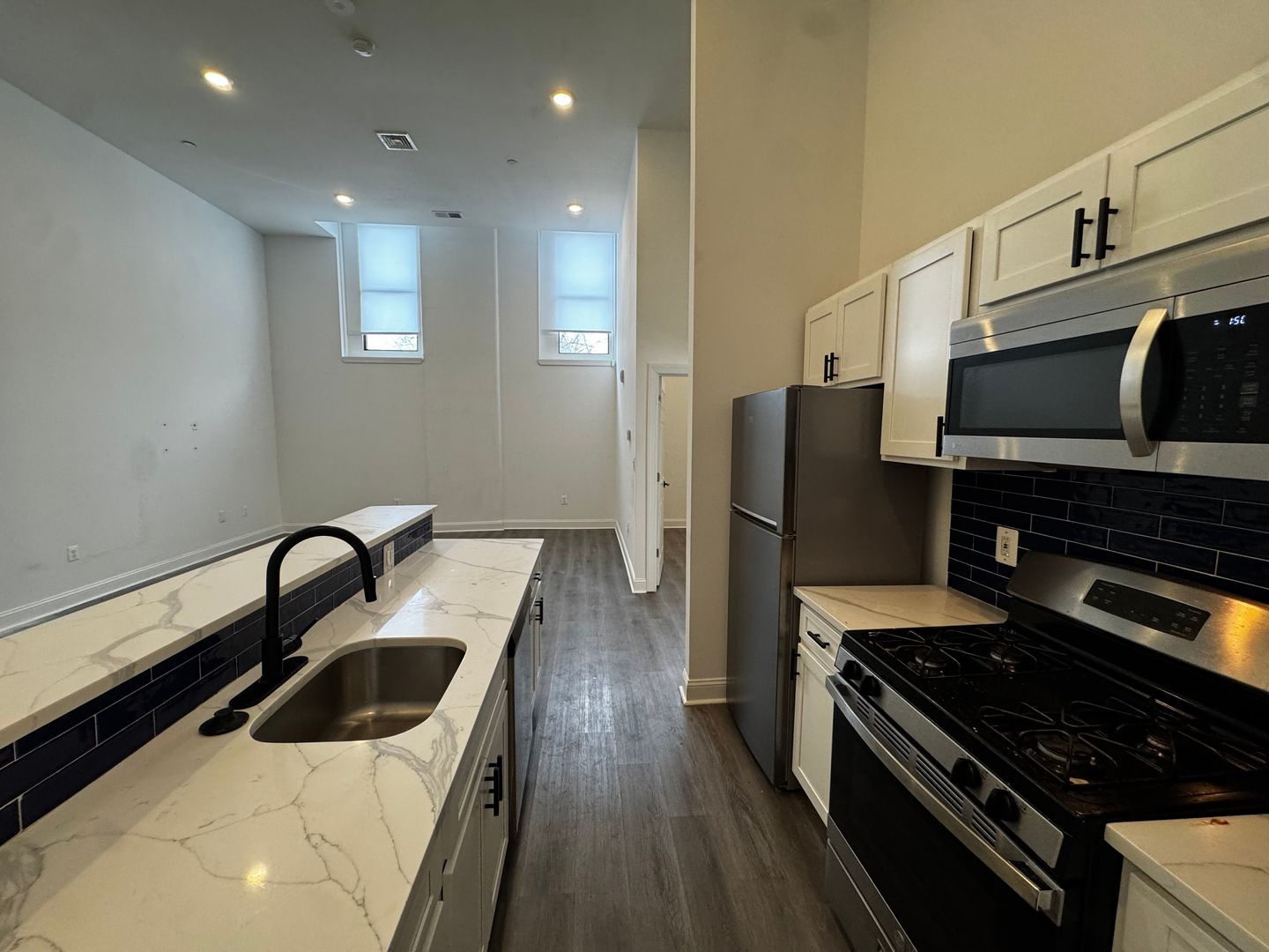 Darby Apartment: 901 Quarry St