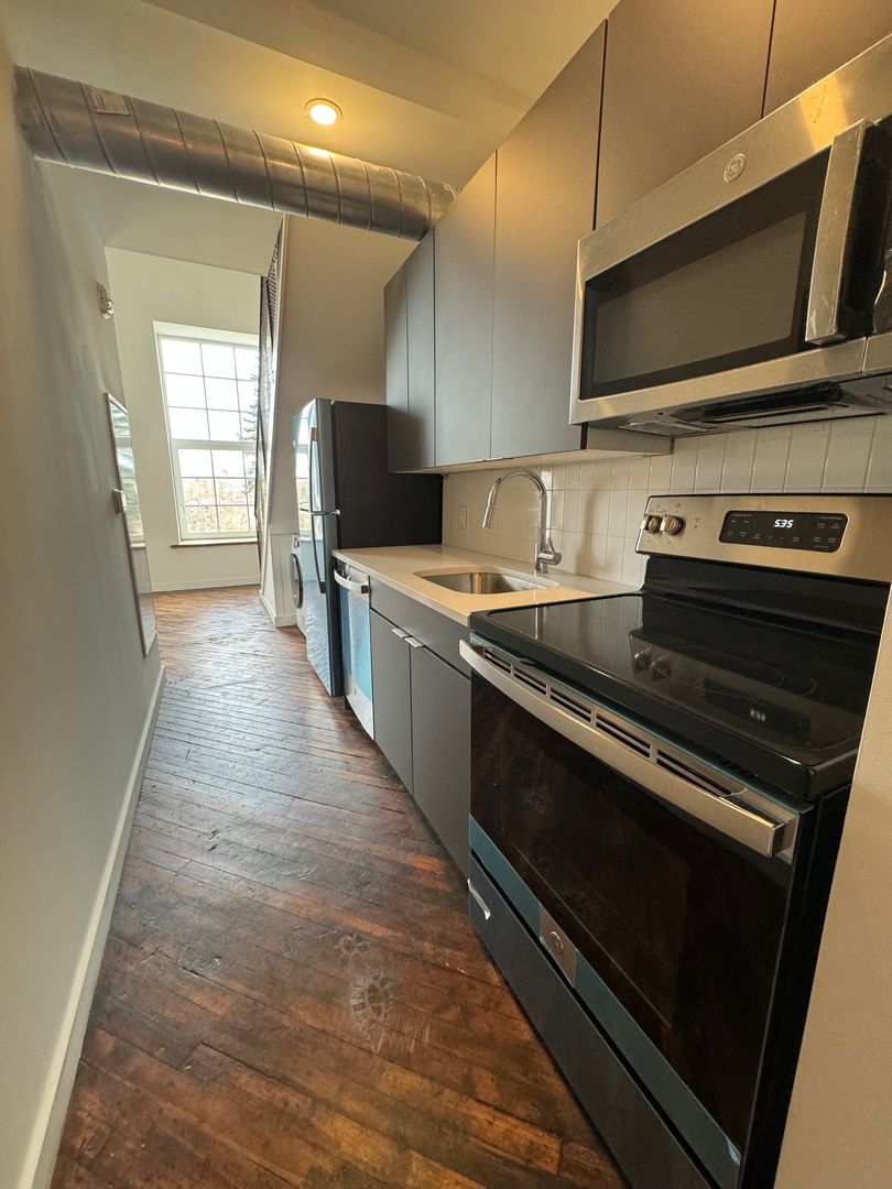 Clifton Heights Apartment: 500 E Broadway
