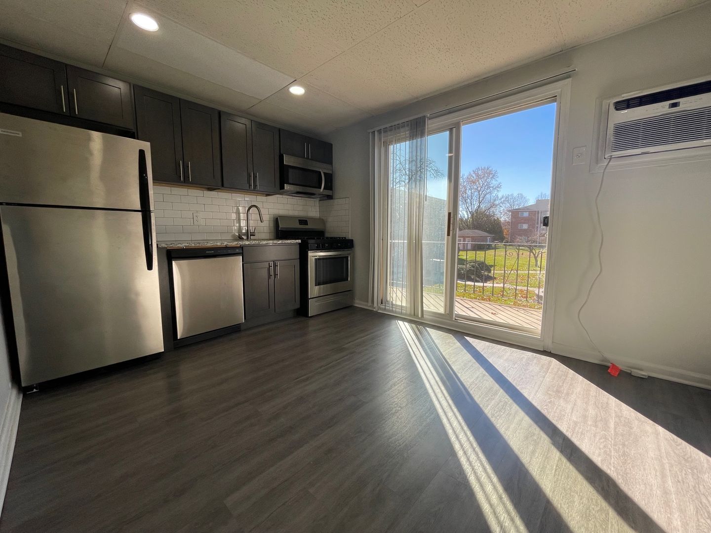 Phoenixville Apartment: 1070 W Bridge St