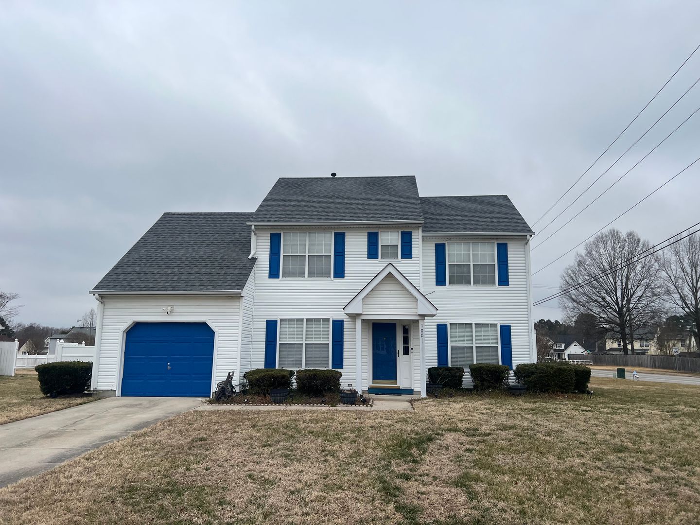 Suffolk House: 100 Hillside Avenue