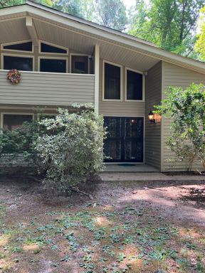 4852 Rosewell Drive