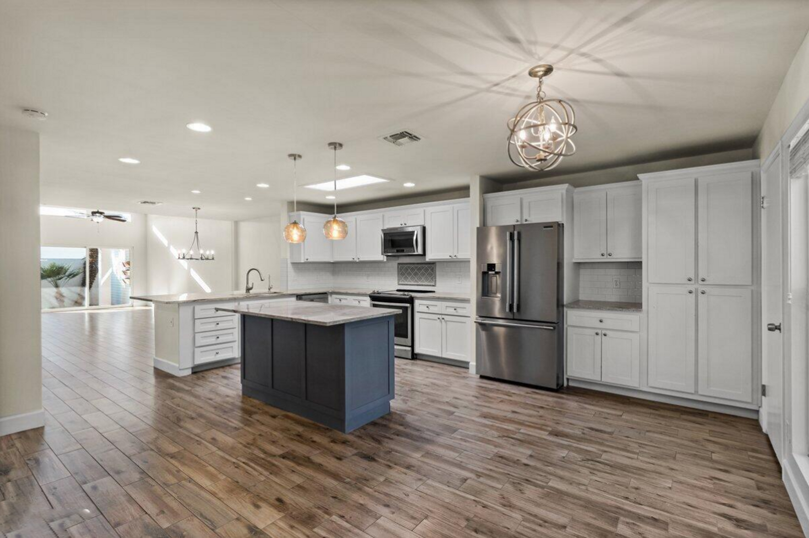 Scottsdale House: 8773 E Via De Sereno