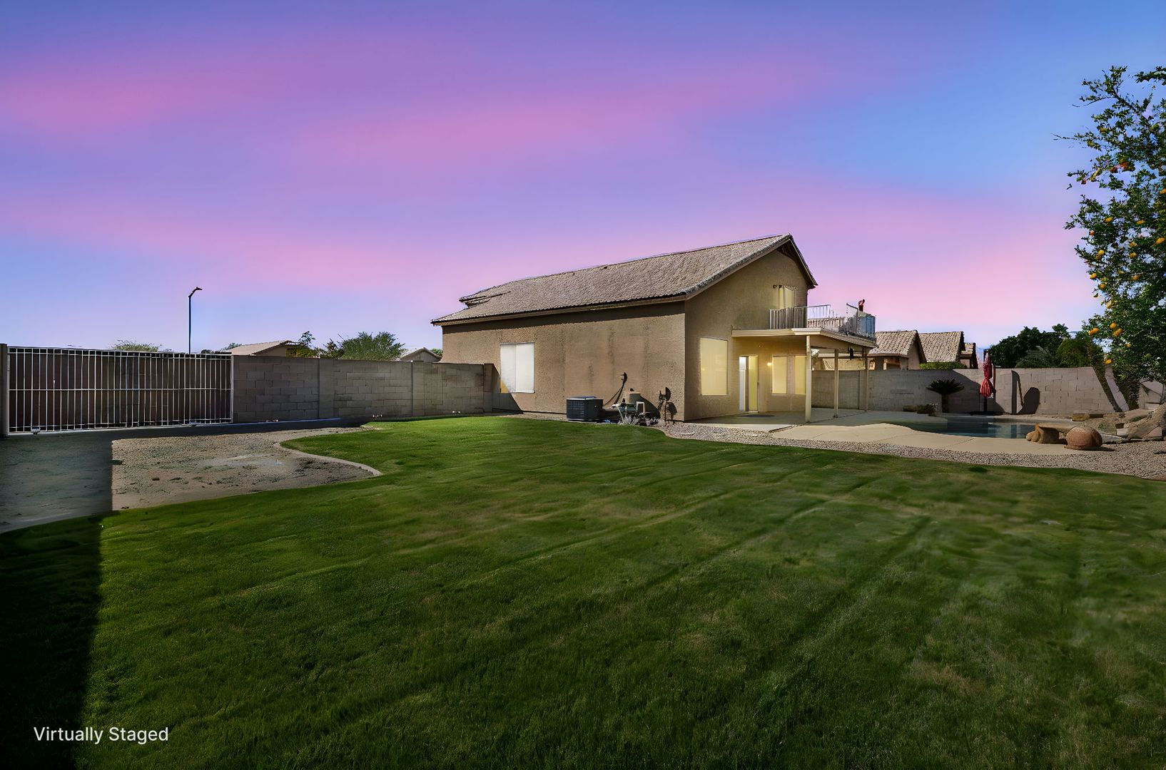 Peoria House: 8630 W Marconi Avenue