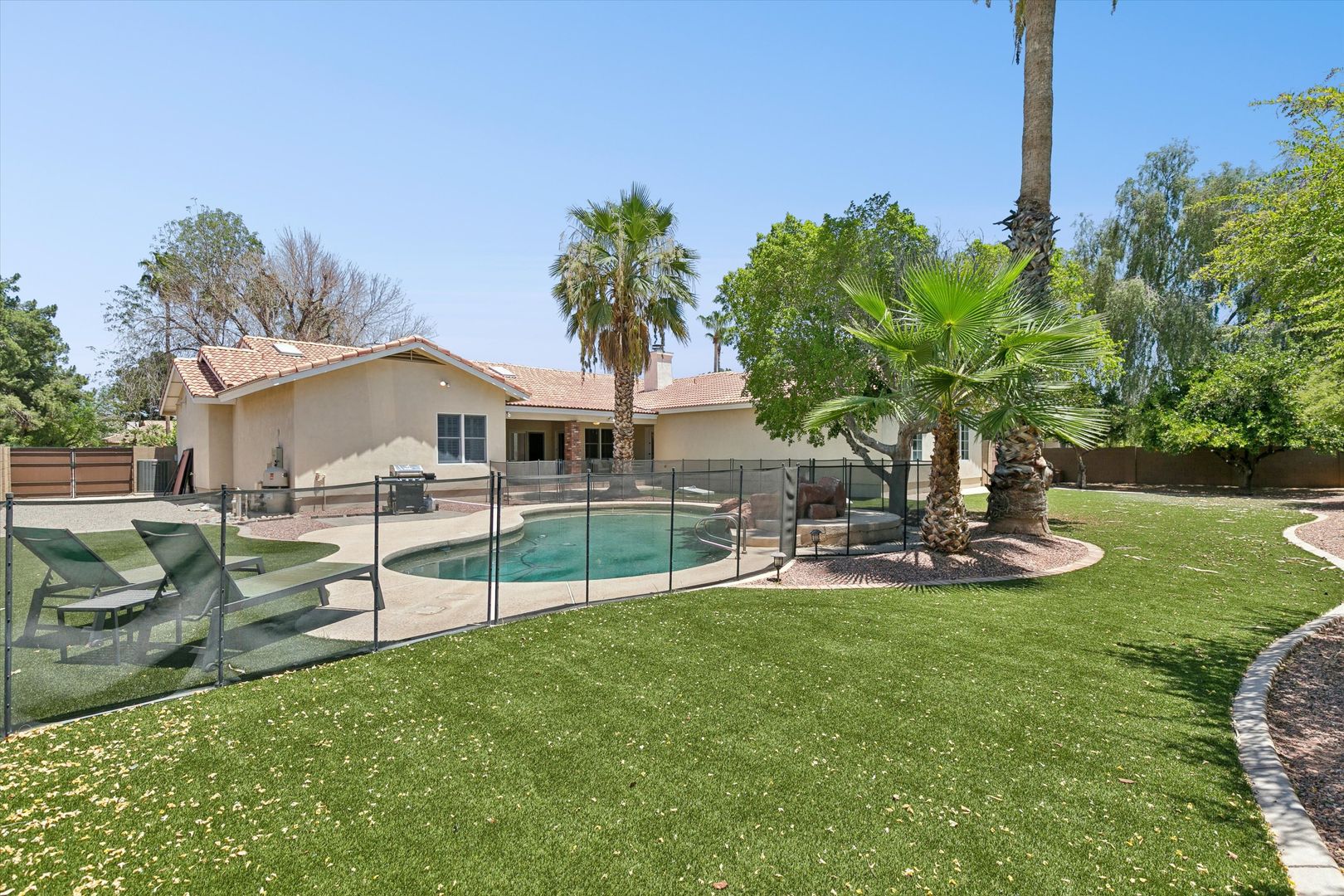 Peoria House: 8611 W Foothill Drive