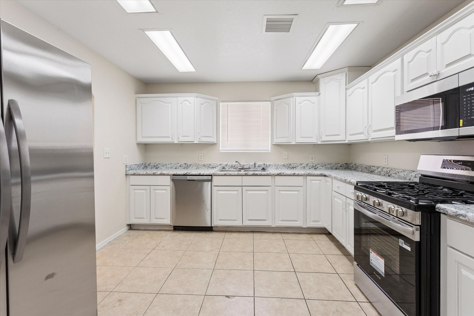 Phoenix House: 735 E South Mountain Ave