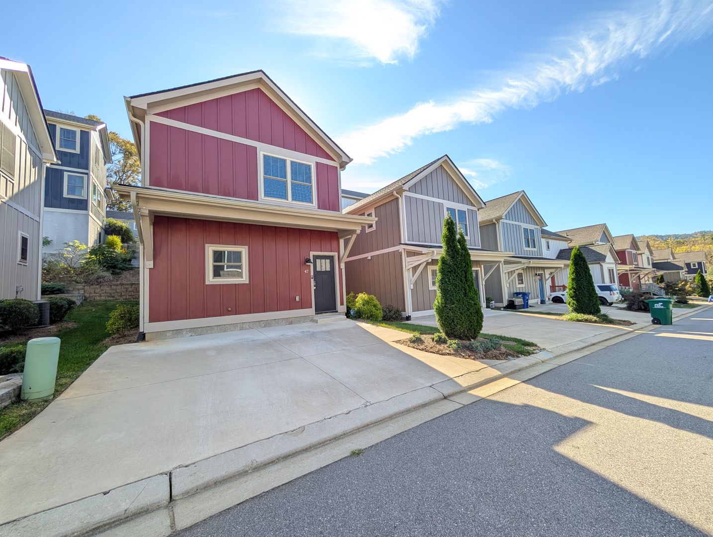 Weaverville House: 47 Wheeler Rd