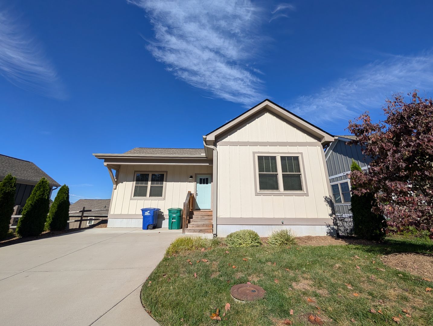 Weaverville House: 89 Wheeler Rd