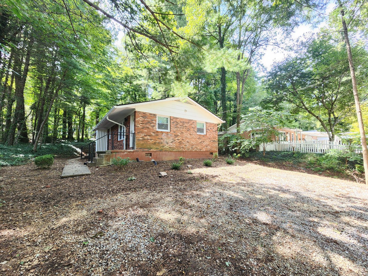 123 Wells Street (B) , Hendersonville, NC 28739