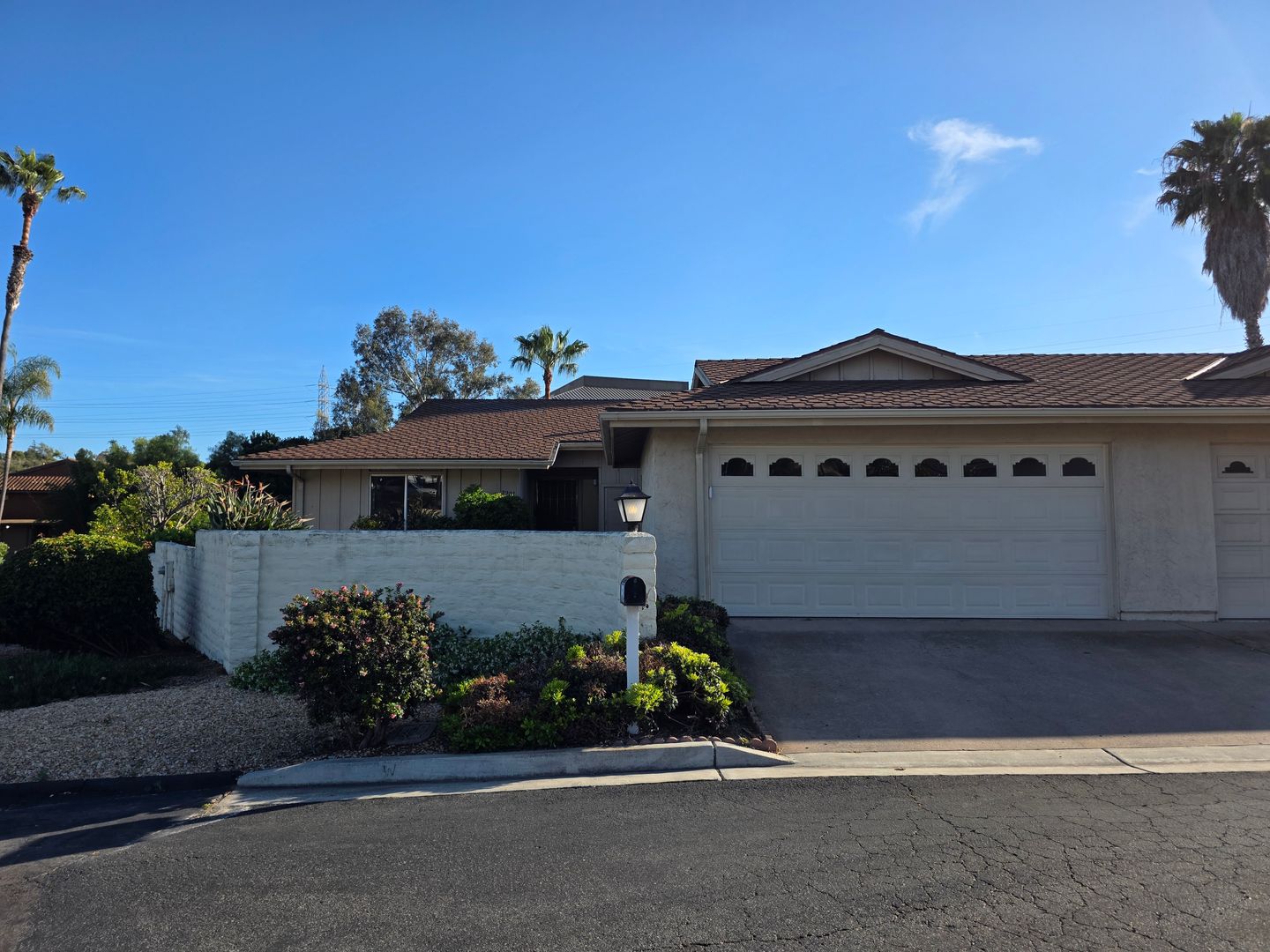 Oceanside House: 2201 Fairway Ct.