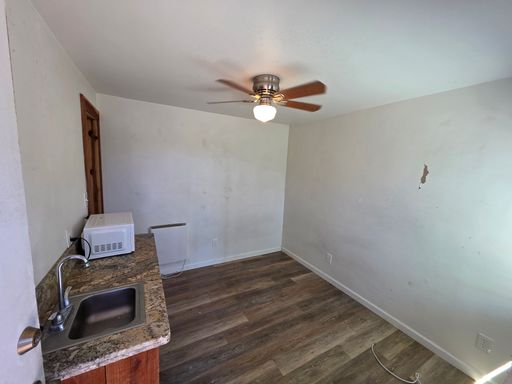 Listing photo thumbnail