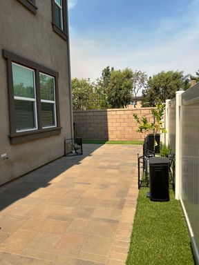 Listing photo thumbnail