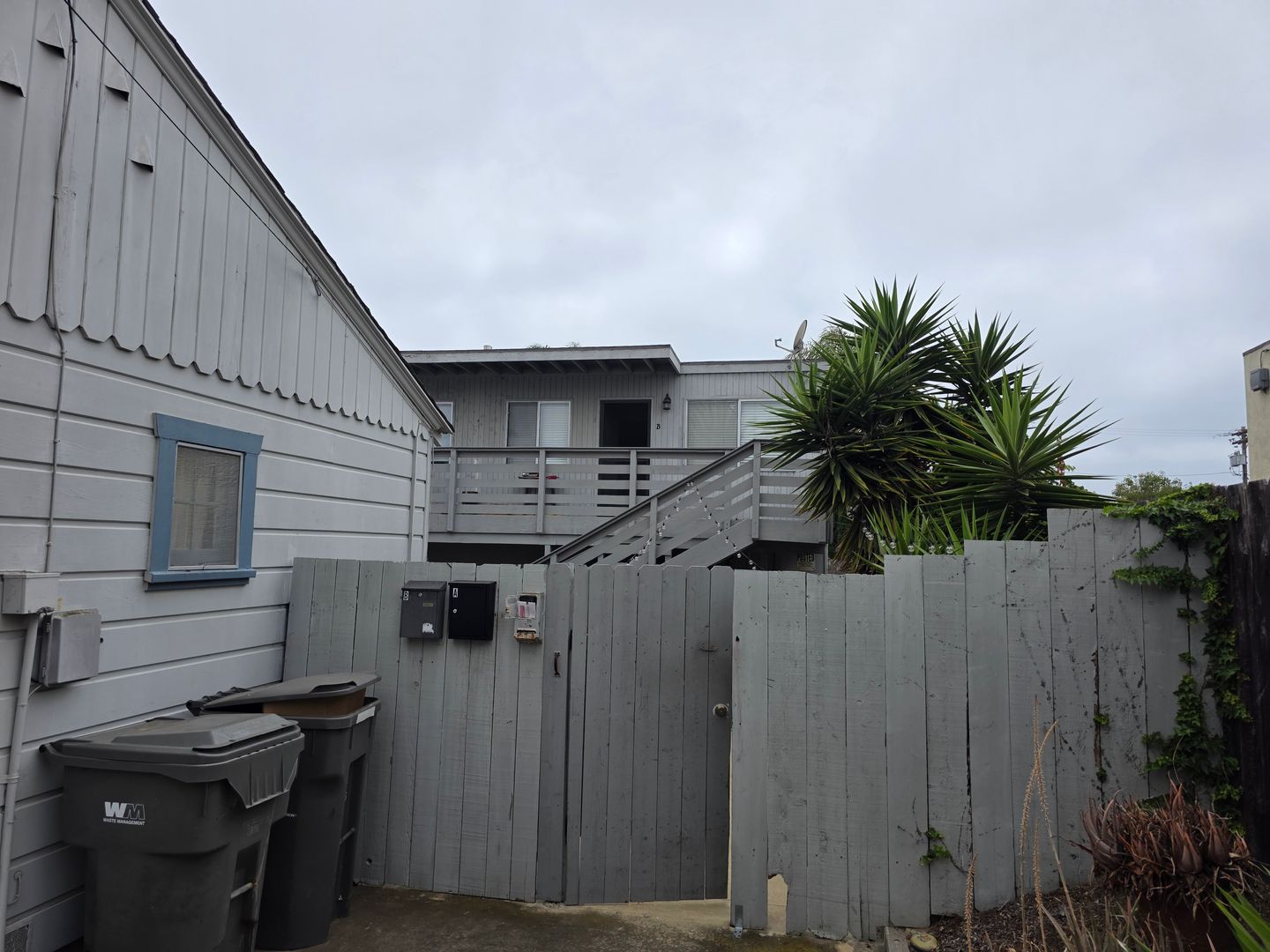 Oceanside Apartment: 1215 S. Ditmar St.