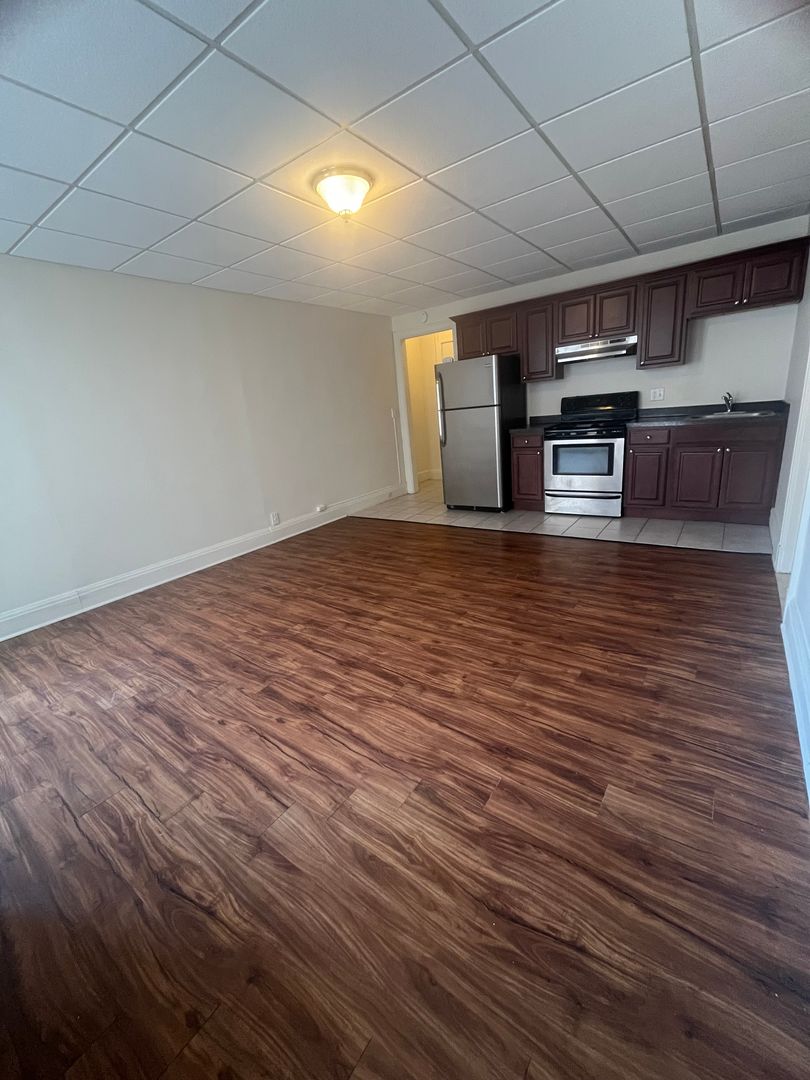 Rochester Apartment: 111 East Ave