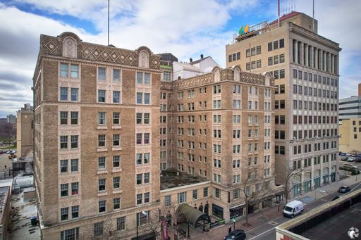 111 East Ave, 628 – photo 1
