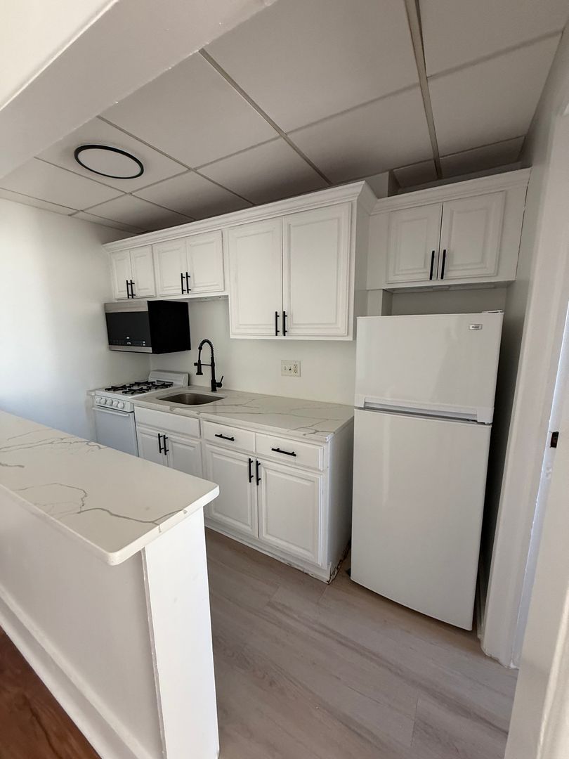 Rochester Apartment: 111 East Ave