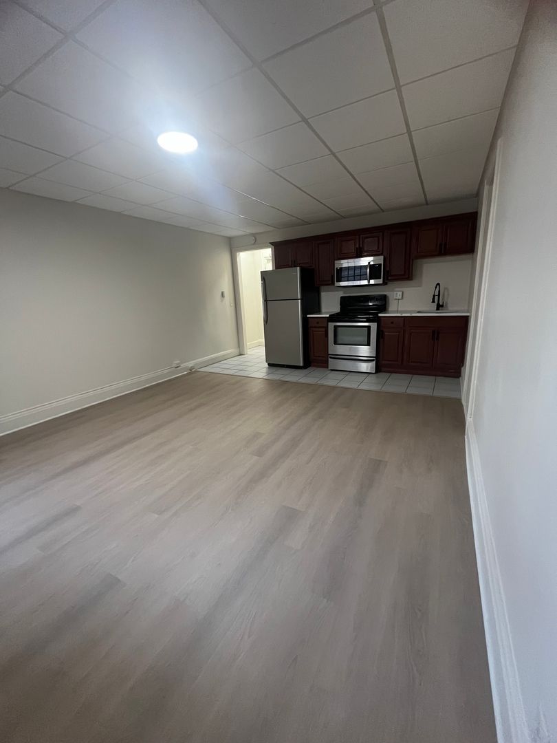 Rochester Apartment: 111 East Ave