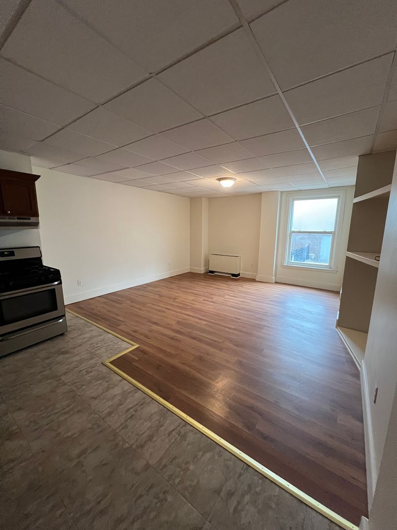 Rochester Apartment: 111 East Ave