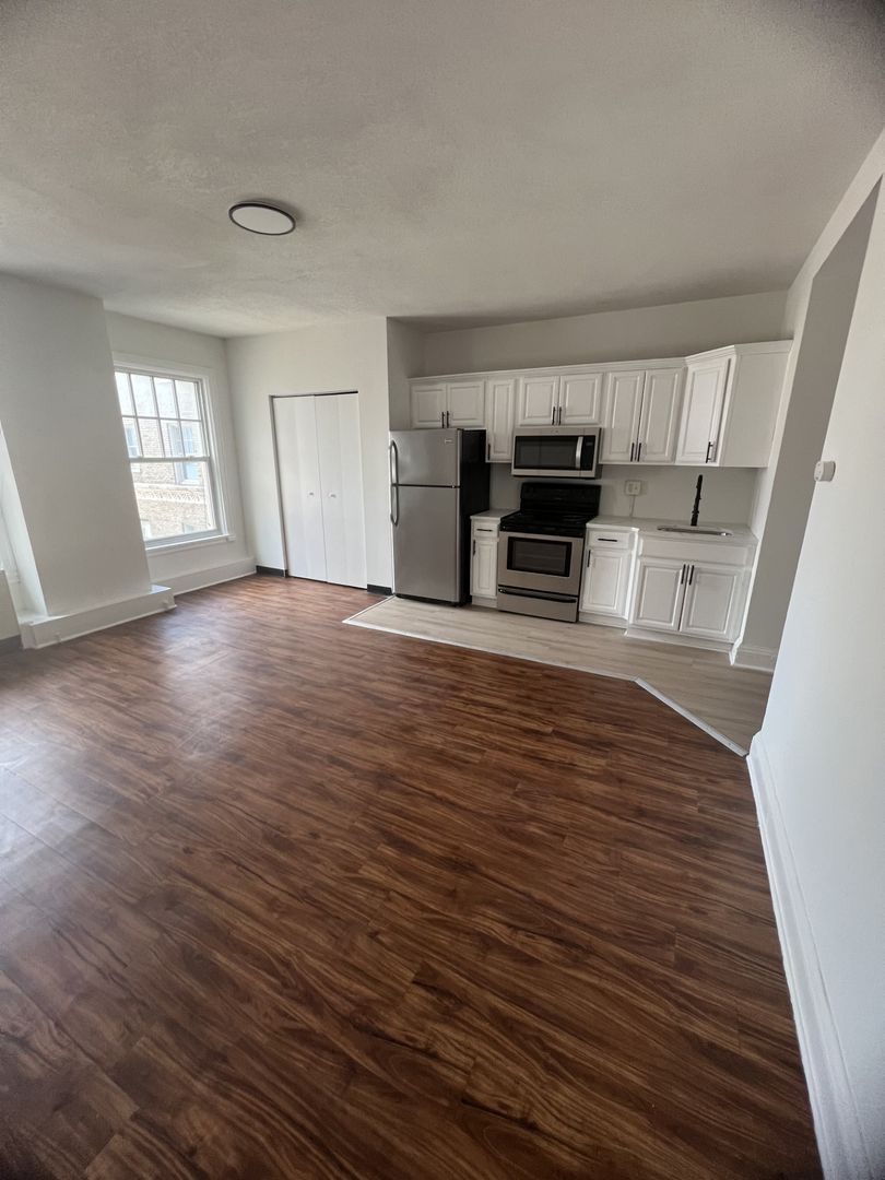 Rochester Apartment: 111 East Ave