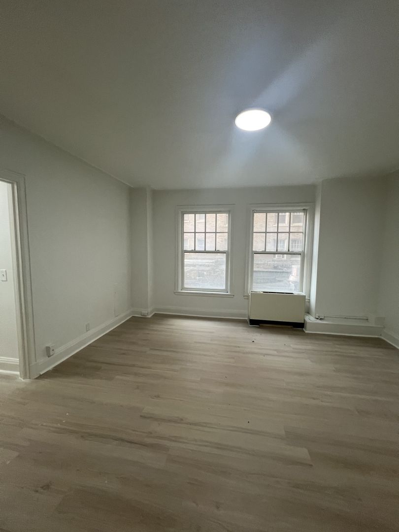 Rochester Apartment: 111 East Ave