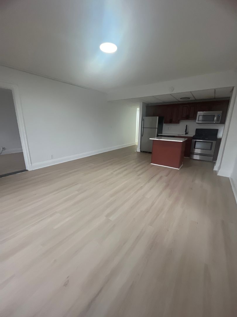 Rochester Apartment: 111 East Ave