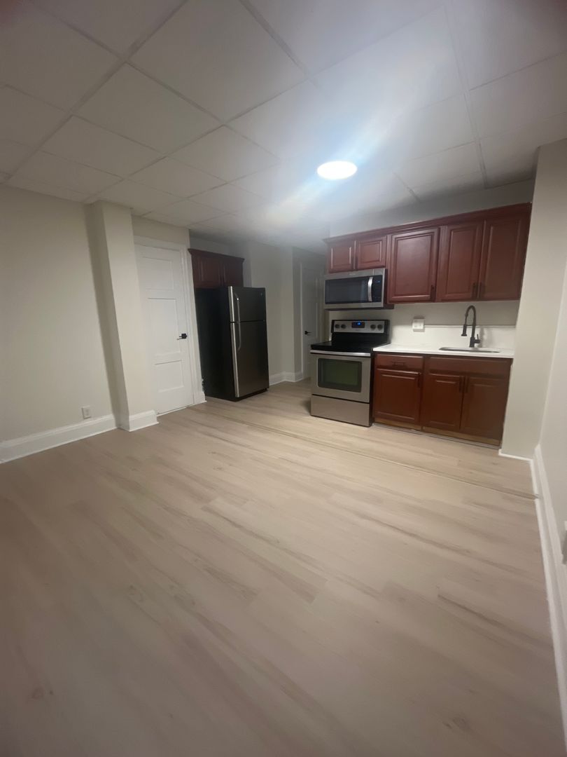 Rochester Apartment: 111 East Ave