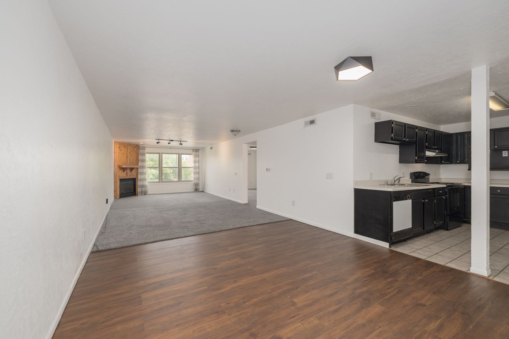 Fond du Lac Apartment: 27 3rd St