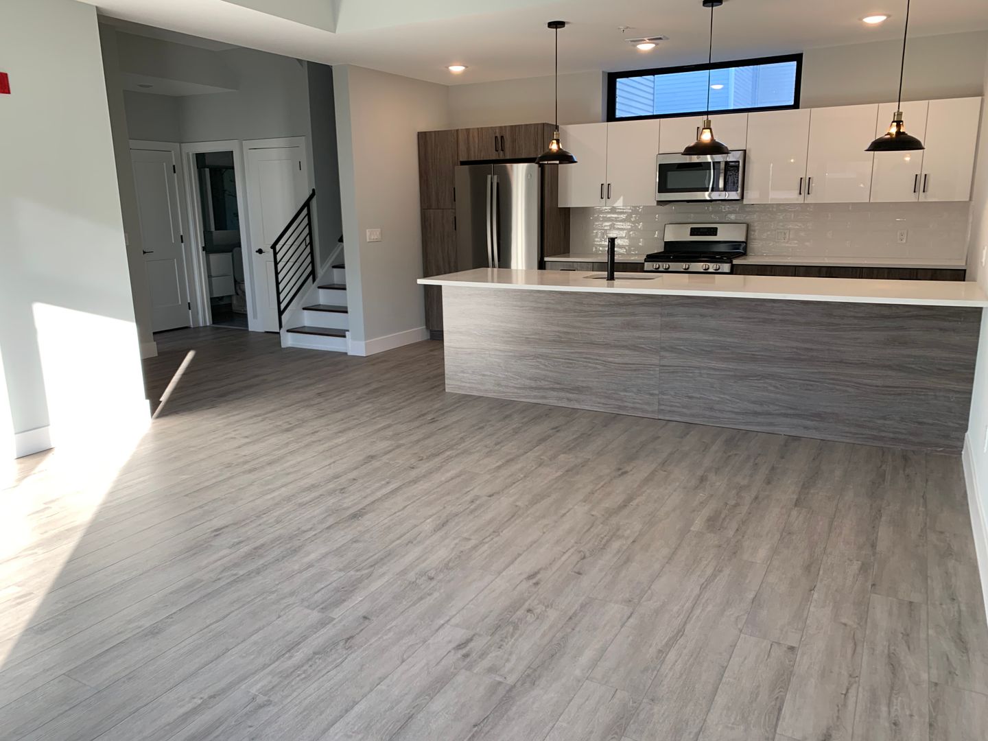 Philadelphia Apartment: 845 N 15th Street