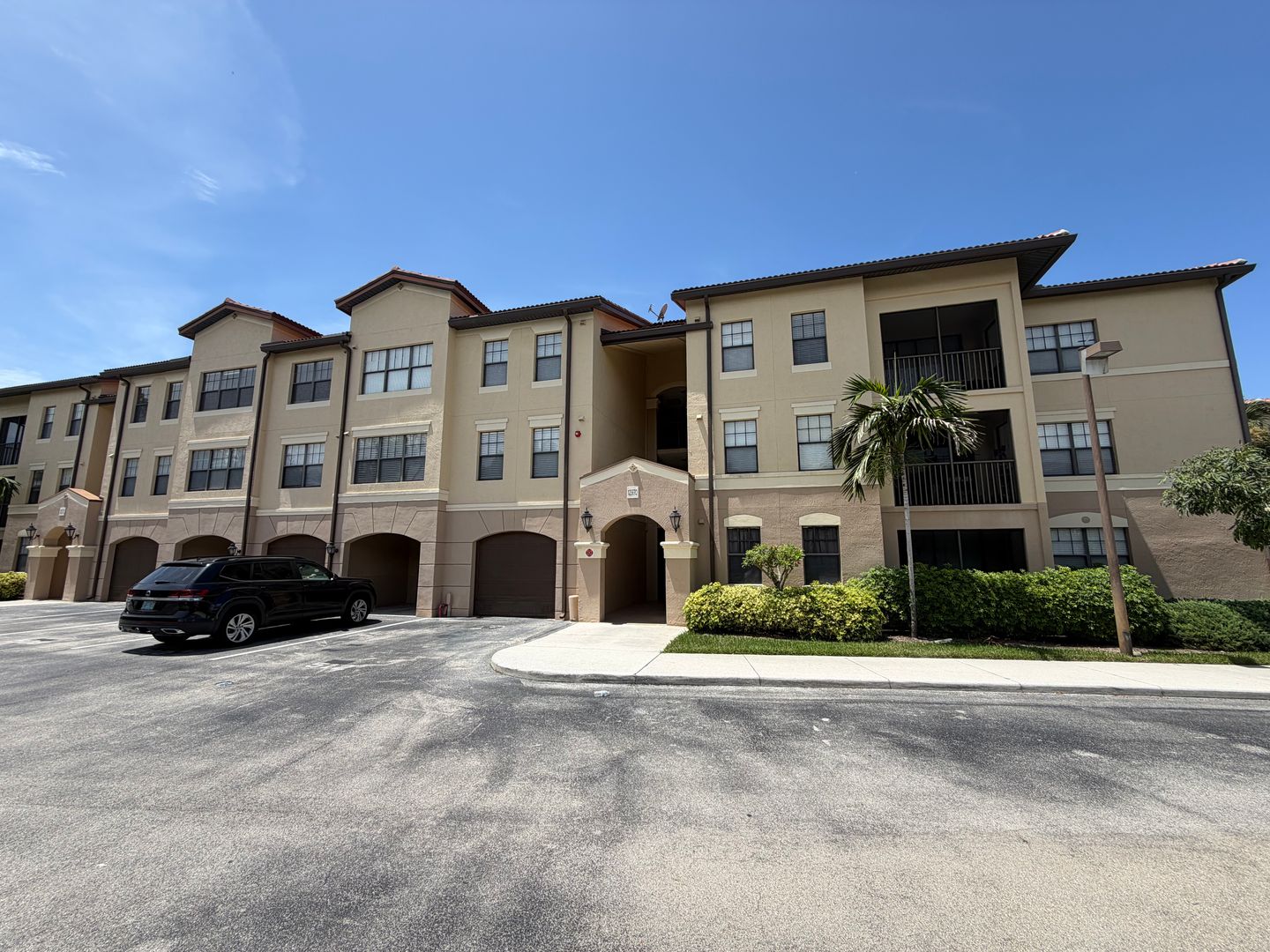 Naples Condo: 12970 Positano Circle