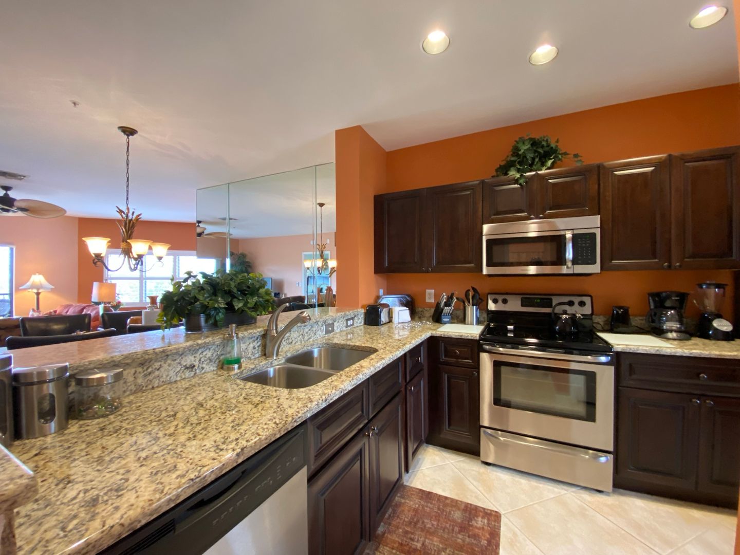 Naples Condo: 230 Vintage Cir.