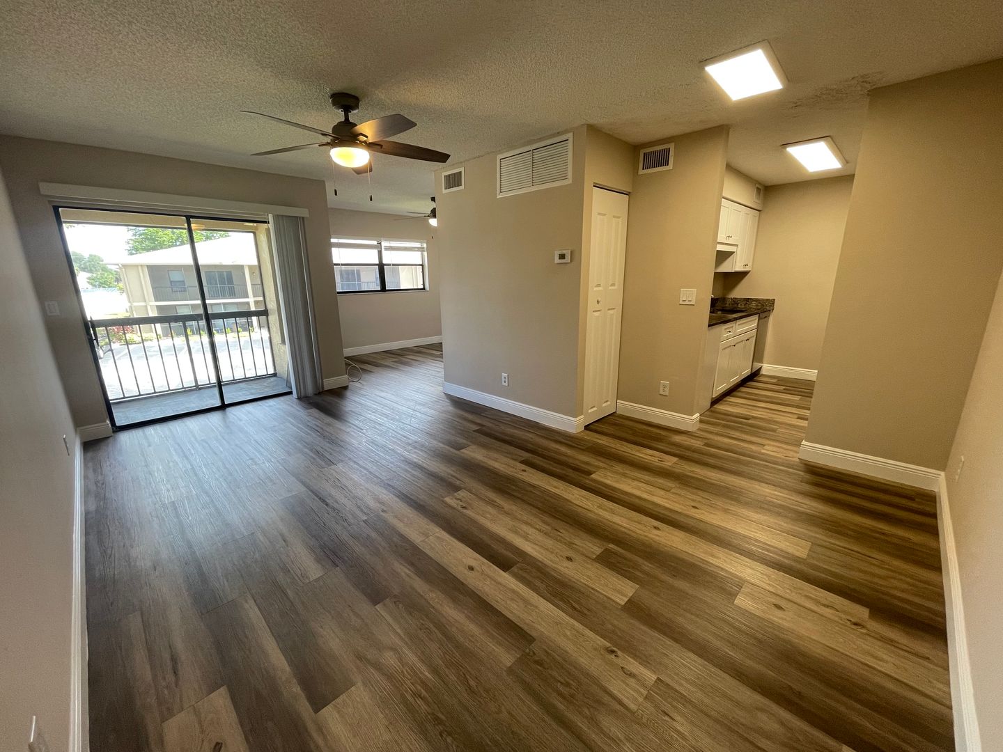 Fort Myers Condo: 5325 Summerlin Rd