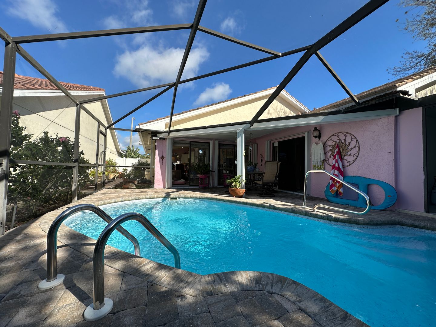 Naples Apartment: 1315 Naples Lake Dr.