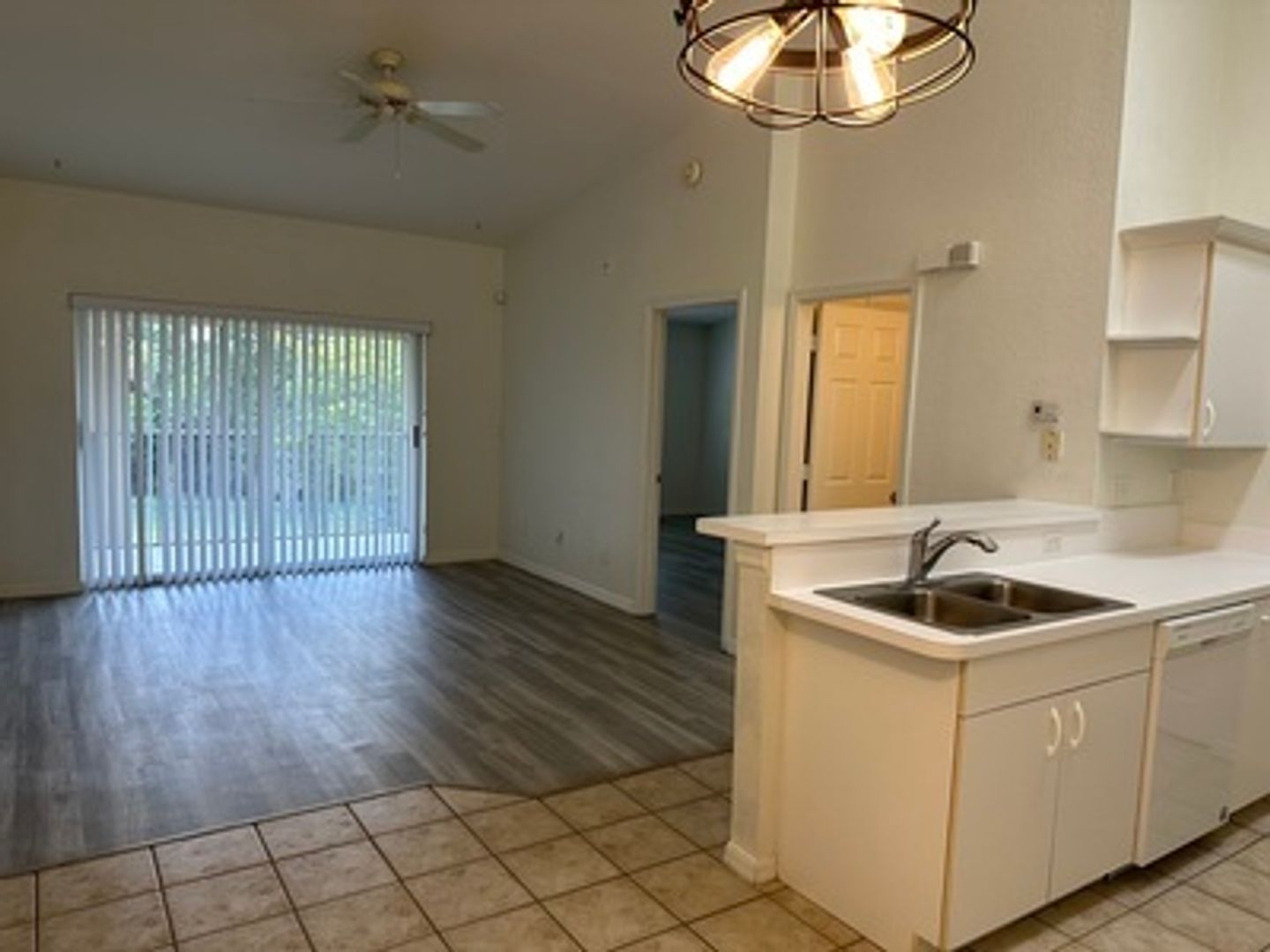 Bonita Springs, Condo: 27109 Matheson Ave #206