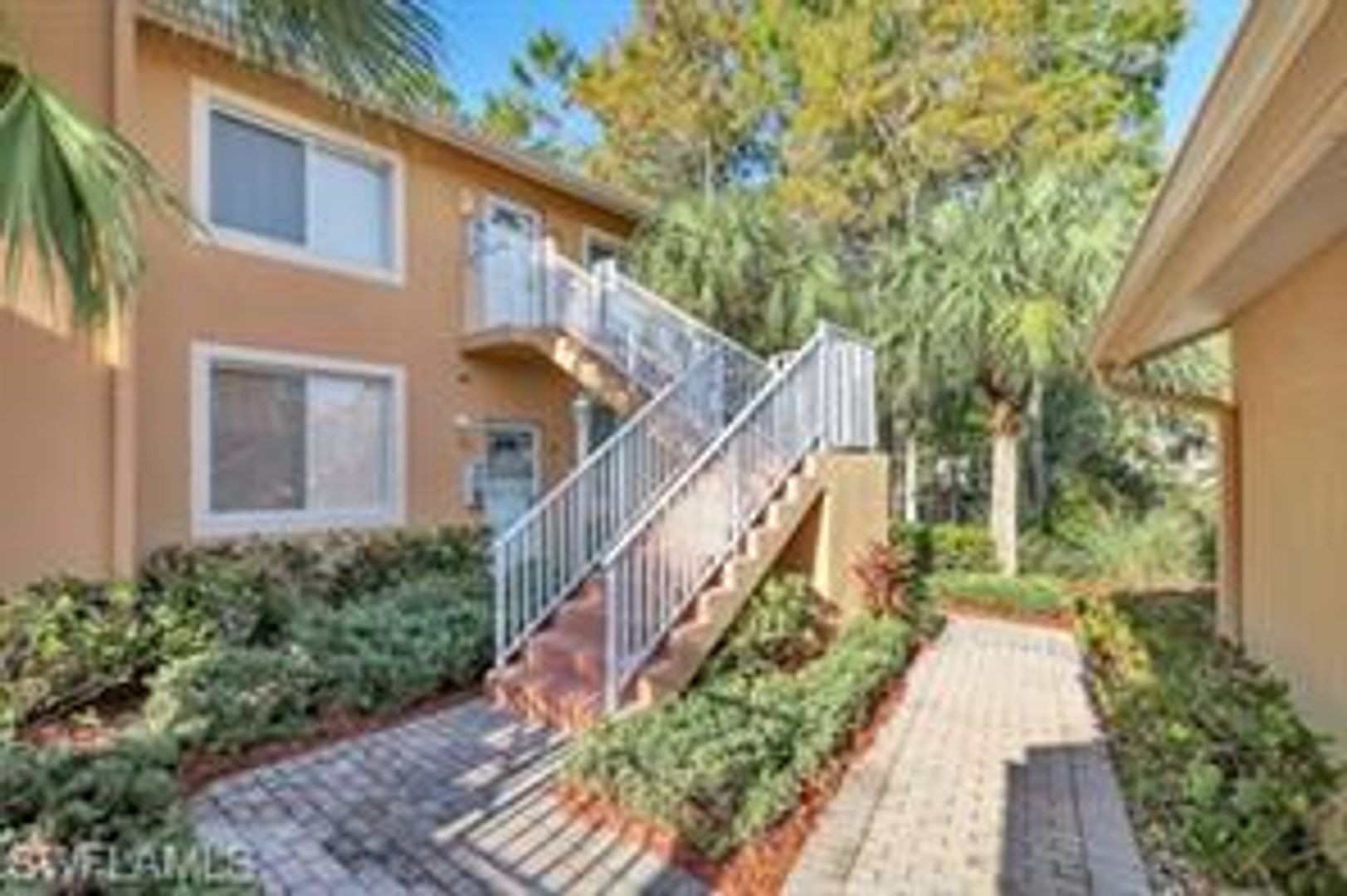 Naples Condo: 1670 Windy Pines Dr.