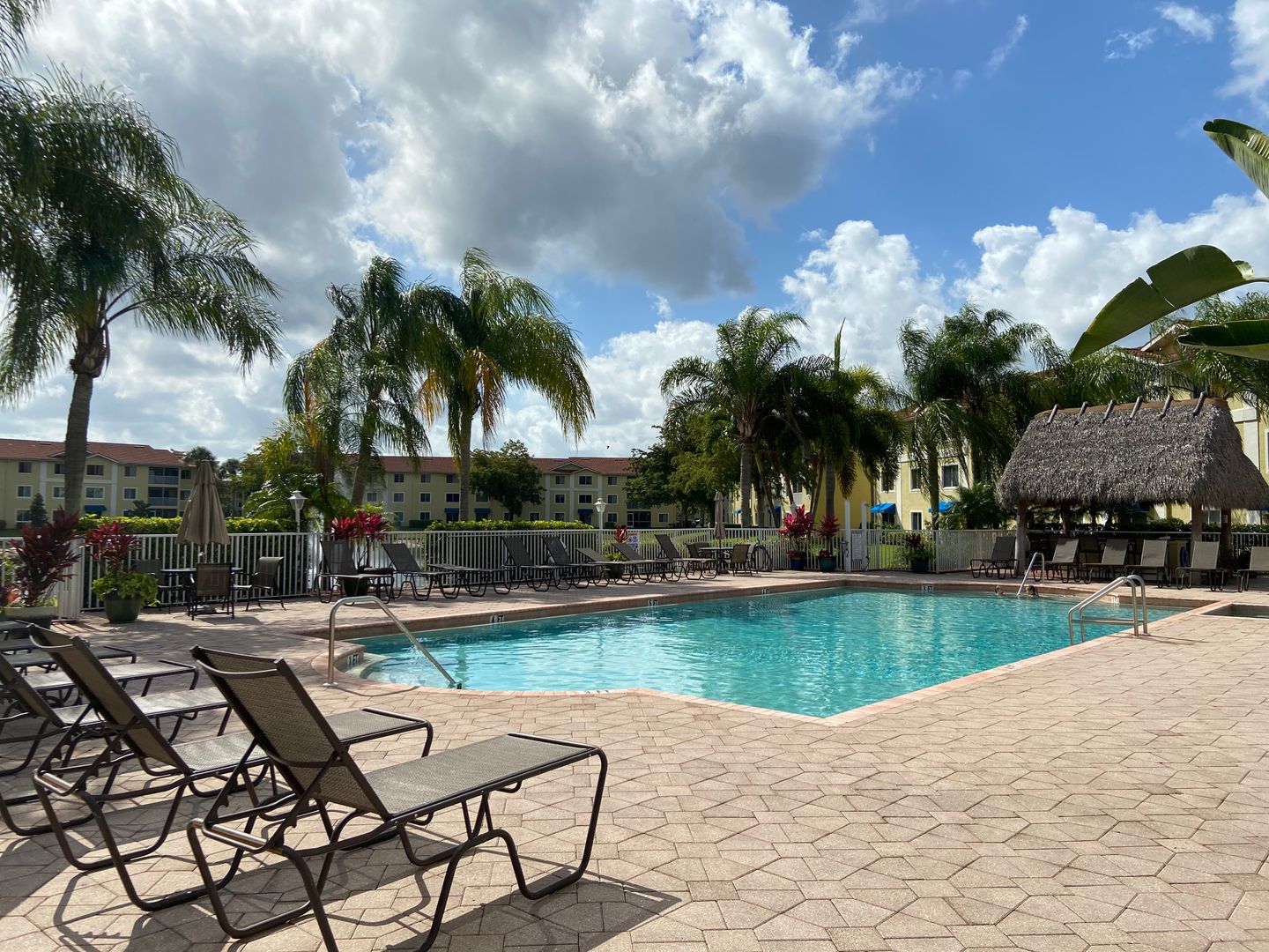 Naples Condo: 8274 Key Royal Cir.