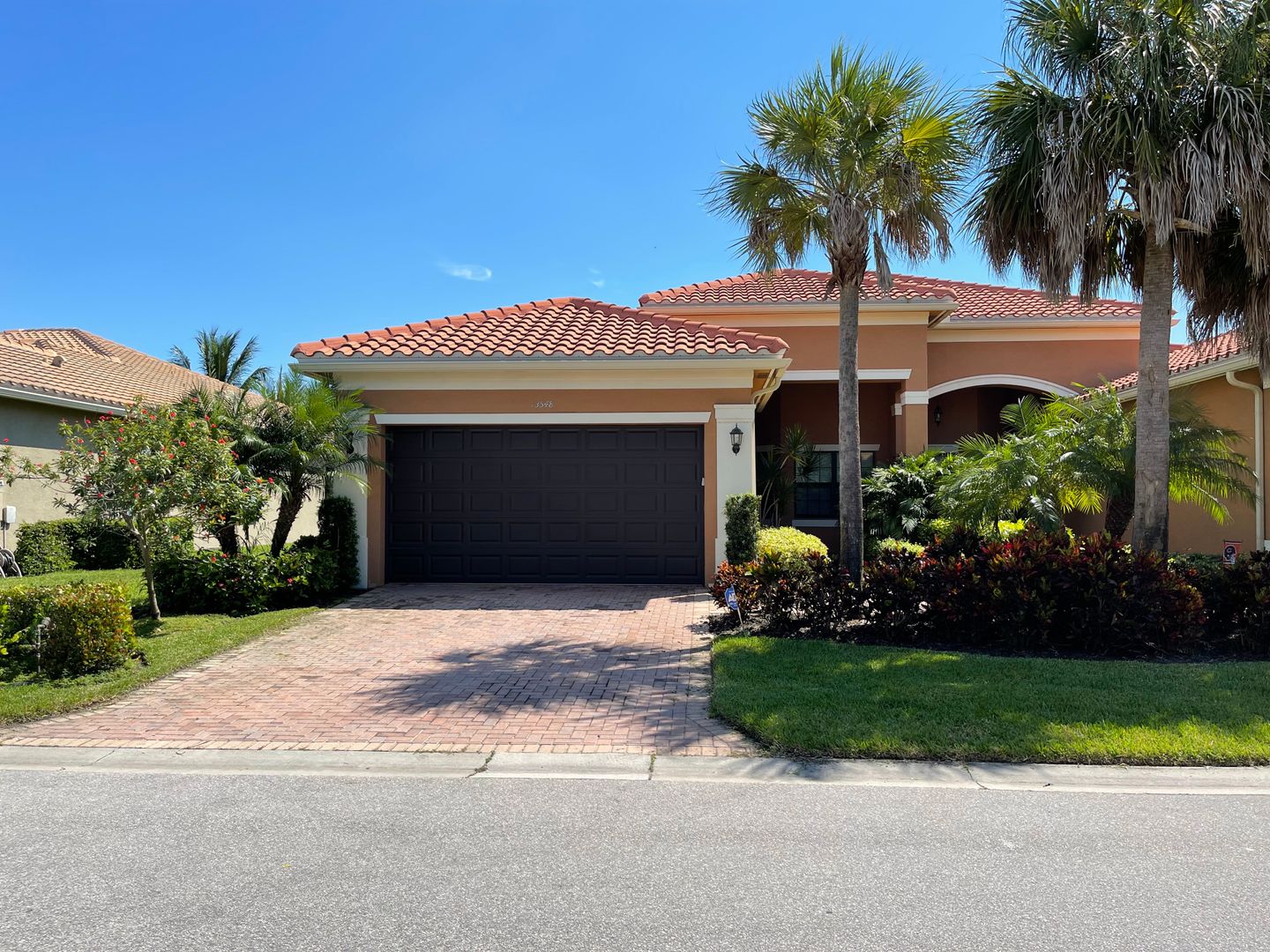 Naples Condo: 13548 Coronado Dr.