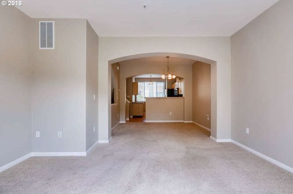 Beaverton House: 15330 SW Mallard Drive #104